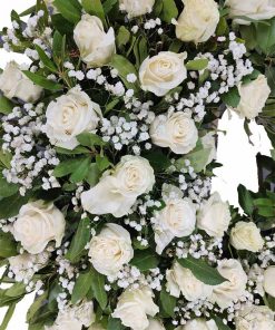 Precio corona de rosas blancas para tanatorio Madrid